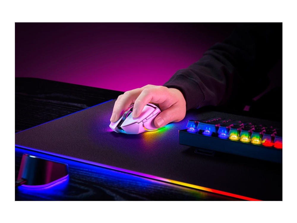 Basilisk V3 Pro   Mus   Ergonomisk   Højrehåndet   Optisk   11 Knapper   Kablet, Trådløs   Bluetooth, 2.4 Ghz   Trådløs Modtager (usb)   Hvid Razer
